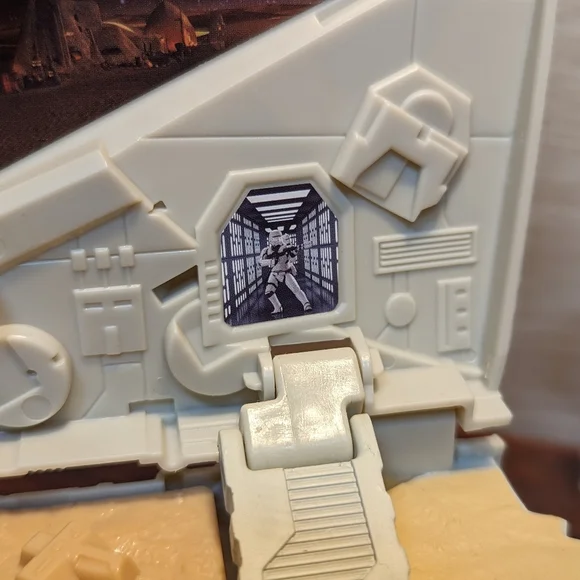 Star Wars millennium falcon micro machines Hasbro 2015 - Picture 6 of 9